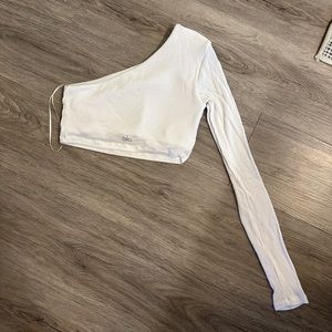Alo cropped one sleeve top